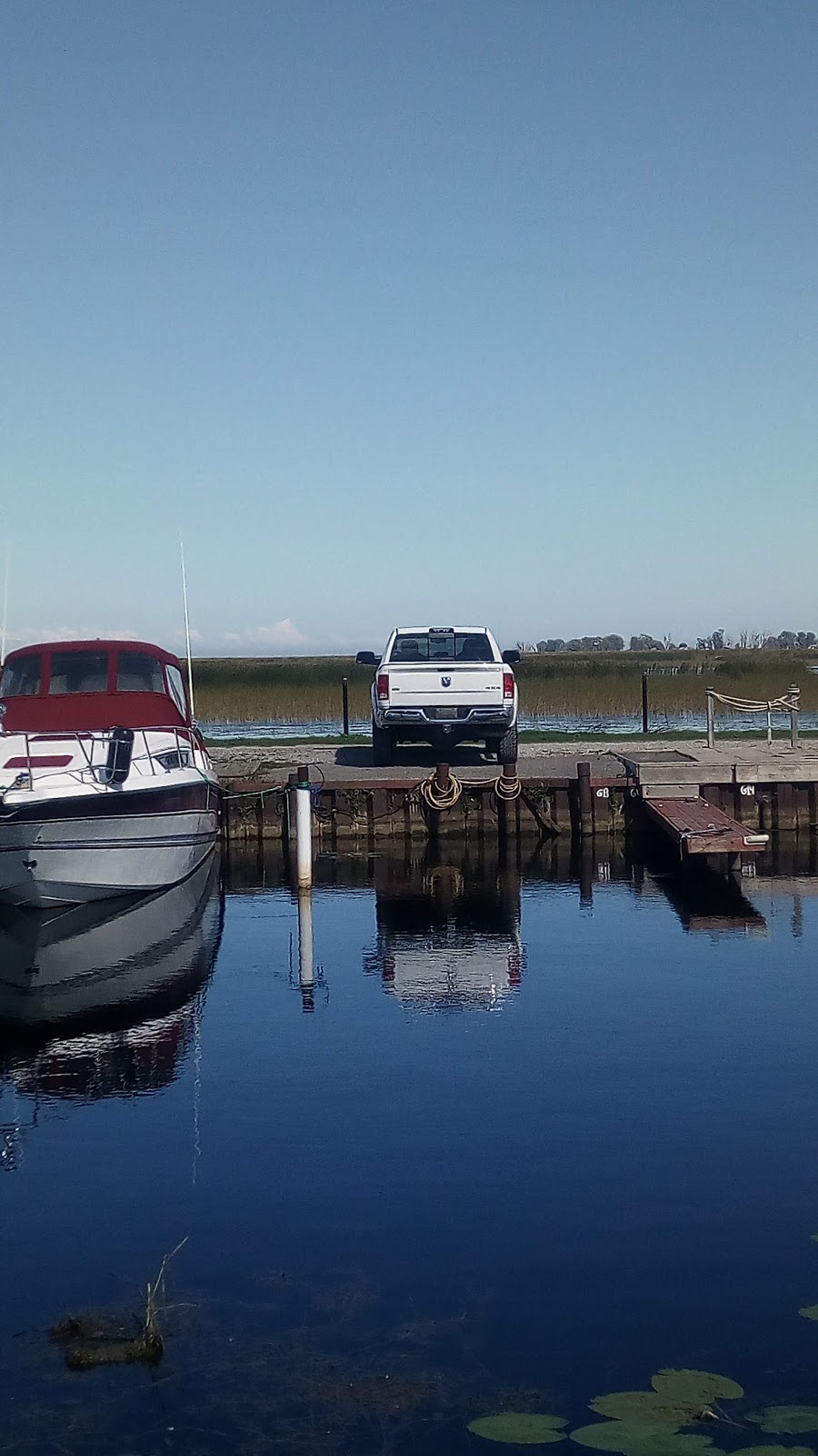 Marina Shores Ltd | 520 Norfolk County Hwy 59, Port Rowan, ON N0E 1M0, Canada | Phone: (519) 586-2791