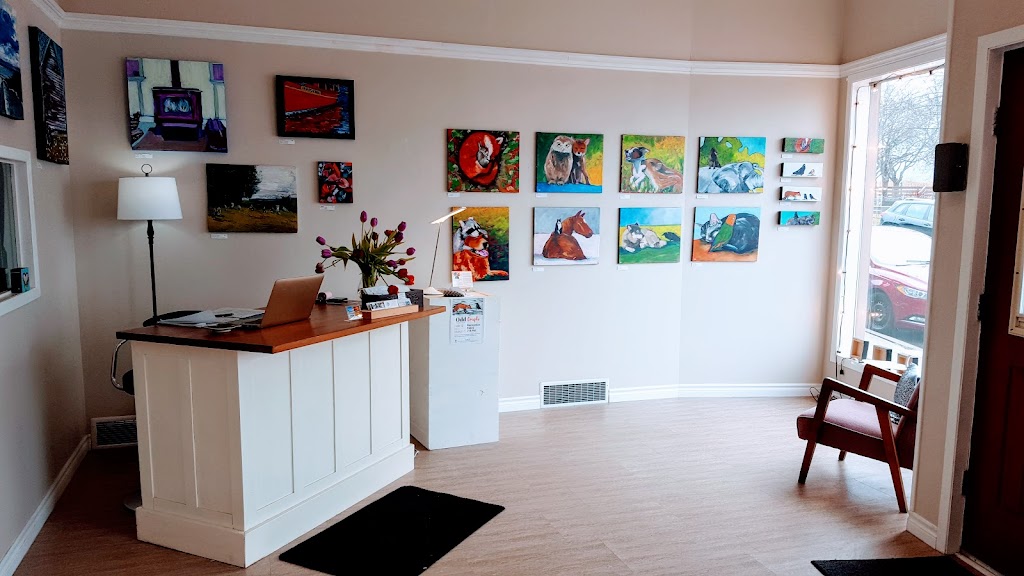 Round Hill Studio | 228 St George St, Annapolis Royal, NS B0S 1A0, Canada | Phone: (902) 532-5186