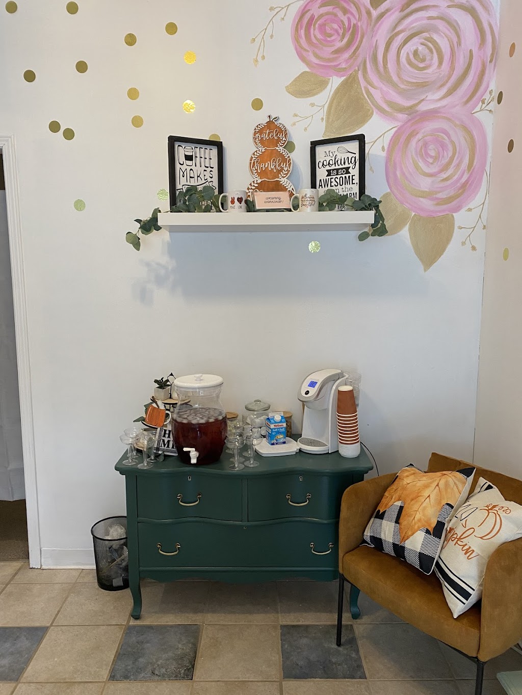 Occasions Gift Boutique | 1200 Yonge St S Unit 2, Walkerton, ON N0G 2V0, Canada | Phone: (519) 889-1421