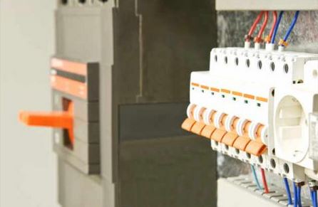 Loewen Electric Inc | 3428 Caen St, Saskatoon, SK S7M 3P4, Canada | Phone: (306) 280-6067