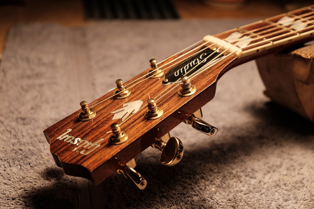 Baptiste Guillemin - Luthier | 495 Rue Boisseau, Québec, QC G1K 1T3, Canada | Phone: (581) 748-9734