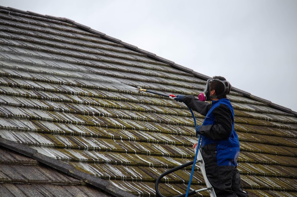 Pressure Washing Solutions | 34793 Delair Rd, Abbotsford, BC V2S 2E1, Canada | Phone: (778) 560-2378
