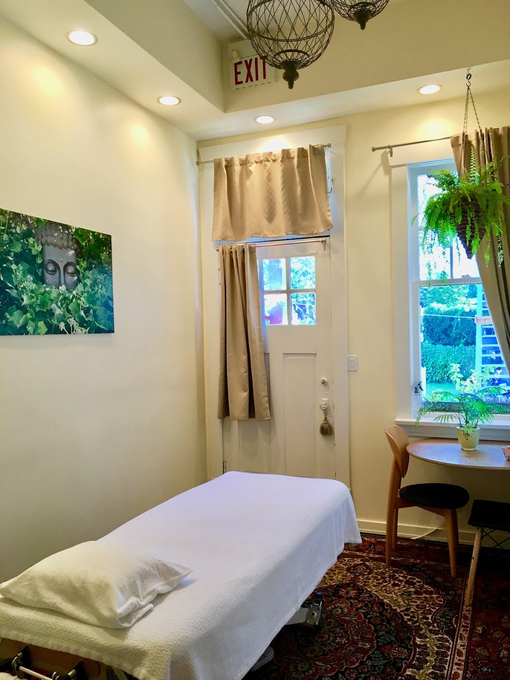 Backhealer | 3586 W 4th Ave, Vancouver, BC V6R 1N7, Canada | Phone: (604) 366-4743