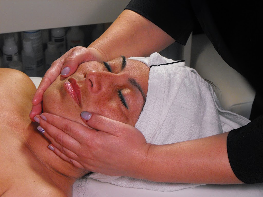 Skin City Toronto | 195 Exbury Rd, North York, ON M3M 1R9, Canada | Phone: (416) 799-0406