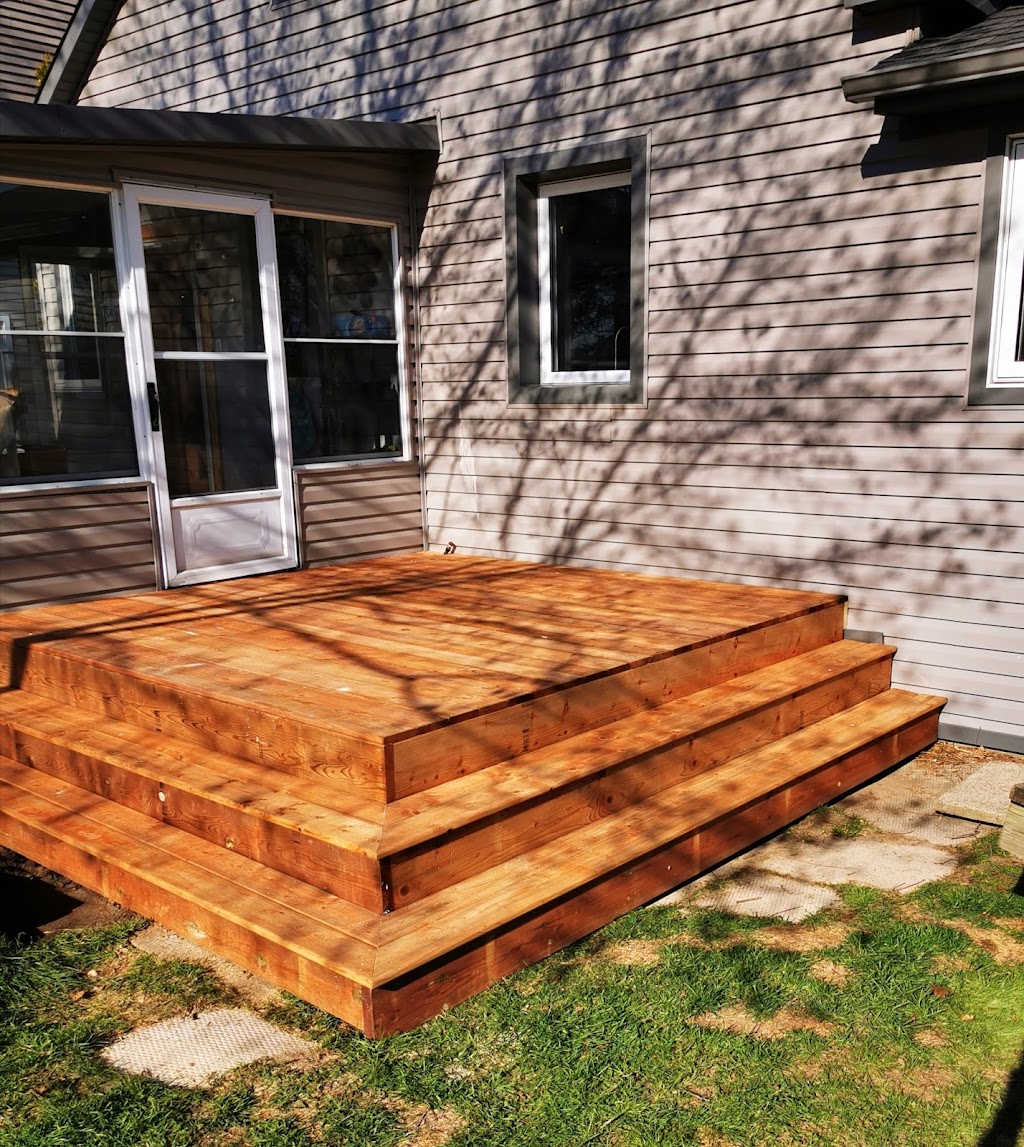 A&H Custom Fence and Decks | 50 Gerard Ave, Kitchener, ON N2C 2A1, Canada | Phone: (519) 222-2882