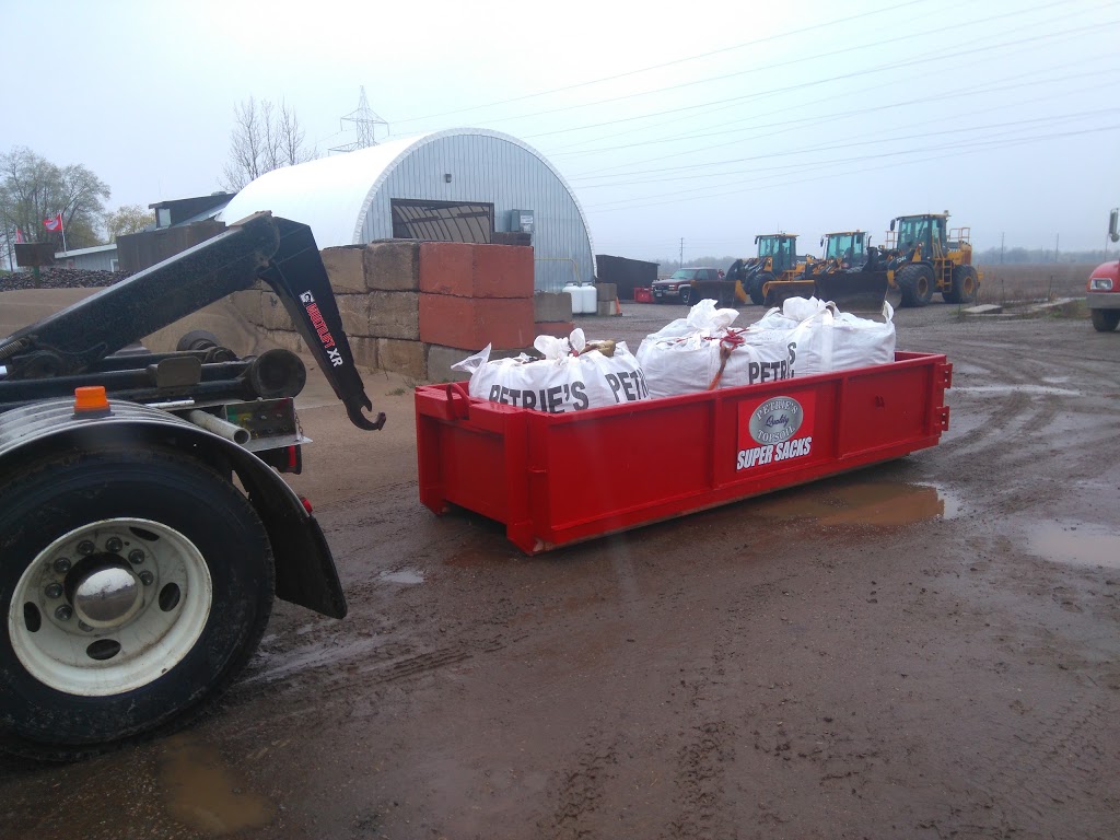 Petries Quality Topsoil Ltd | 4321 Sixth Line, Milton, ON L9T 5S3, Canada | Phone: (905) 842-7645