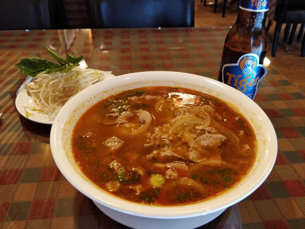Saigon Red Sky | 176 Bedford Dr NE suite 9, Calgary, AB T3K 2M9, Canada | Phone: (403) 265-8668