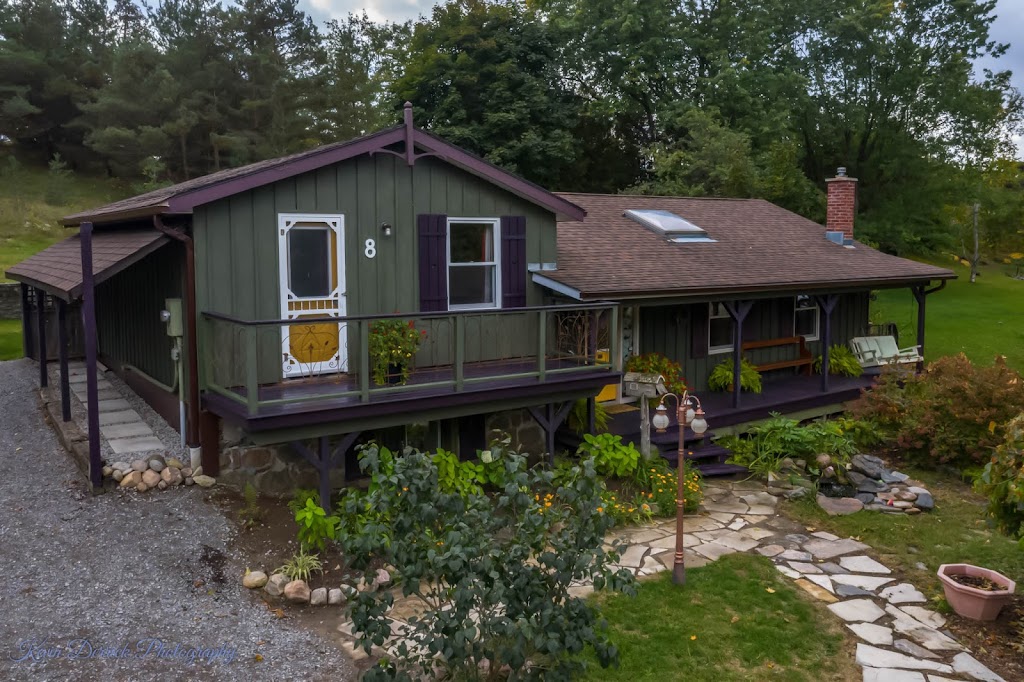 Jami Joy Royale Town And Country Realty Inc. | 46 Kent St W, Lindsay, ON K9V 2Y2, Canada | Phone: (705) 879-8484