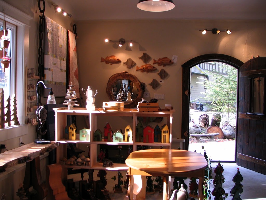 Yonder Wood Country Store | 3448 Whiting Way, Ladysmith, BC V9G 1C3, Canada | Phone: (250) 722-3861