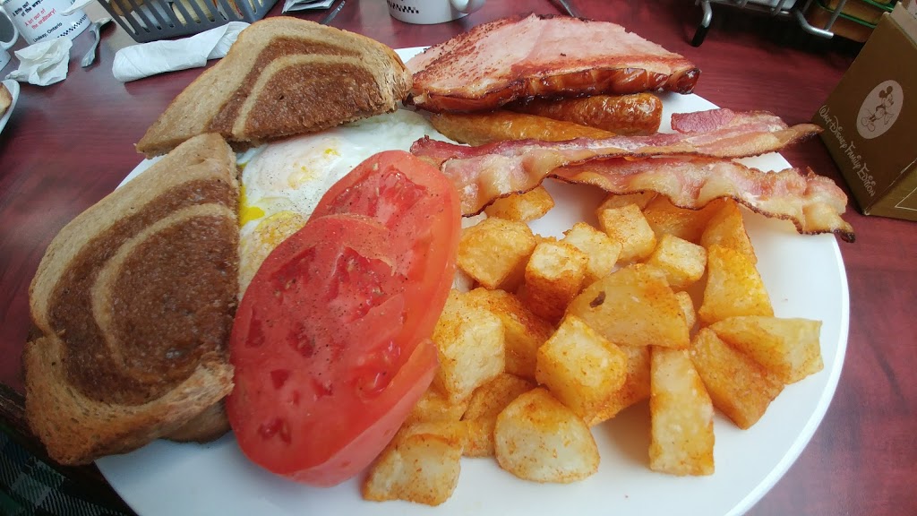 St Daves Diner | 2925 ON-35, Lindsay, ON K9V 4R4, Canada | Phone: (705) 328-9411