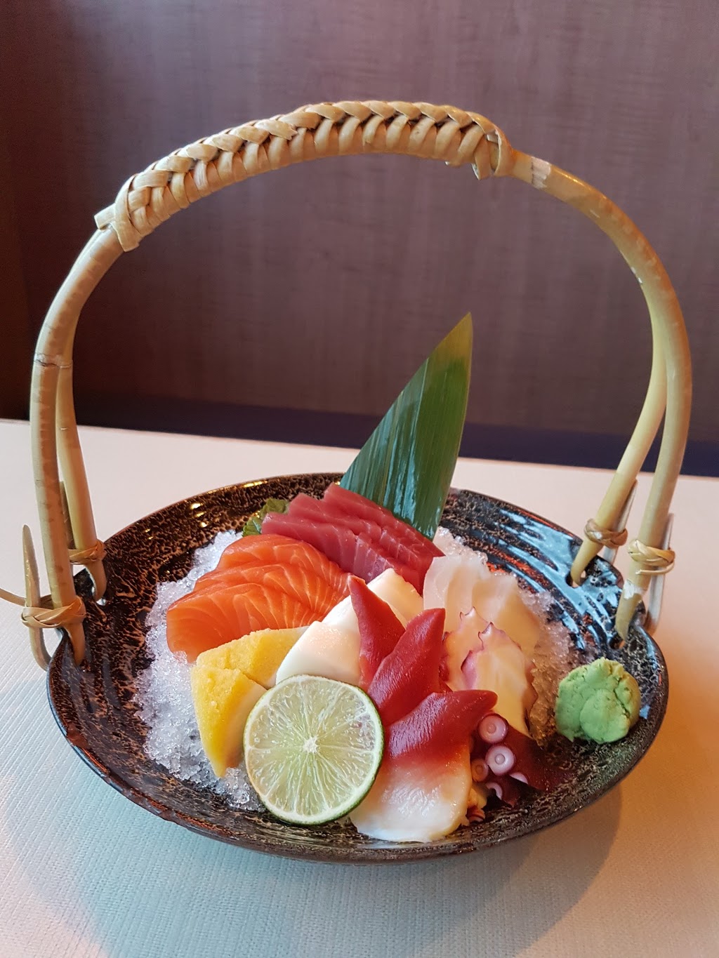 Koganei Japanese Seafood Restaurant | 3901 Highway 7 West #103, Woodbridge, ON L4L 8L5, Canada | Phone: (905) 265-2288