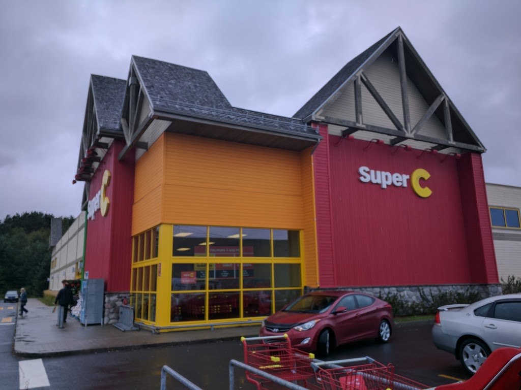 Super C | 420 QC-117, Mont-Tremblant, QC J8E 2X5, Canada | Phone: (819) 429-6322