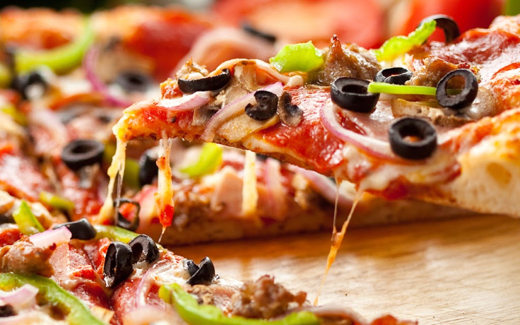 Pizza Inn | 19390 68 Ave, Surrey, BC V4N 5V5, Canada | Phone: (604) 534-6100