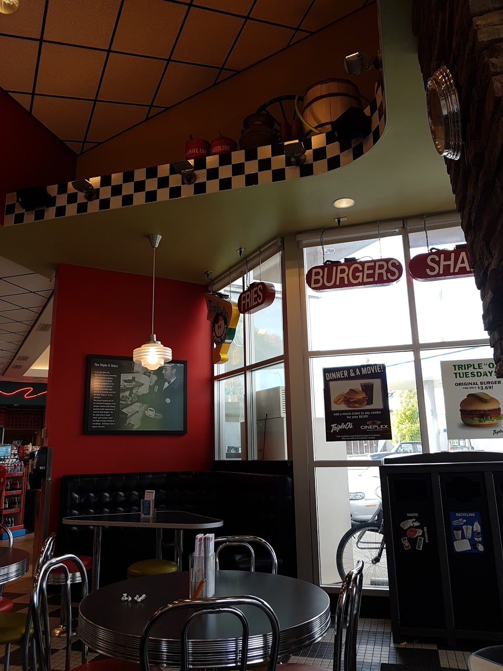 Triple Os | 2095 Clearbrook Rd, Abbotsford, BC V2T 2X1, Canada | Phone: (604) 852-9638