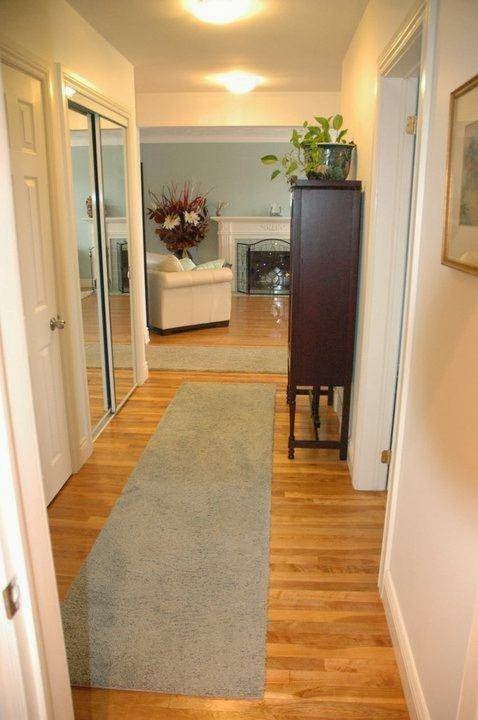 An Angels Wing (near Hospitals) Bed and Breakfast Inn | 678 Chapman Blvd, Ottawa, ON K1G 1T6, Canada | Phone: (613) 736-7387