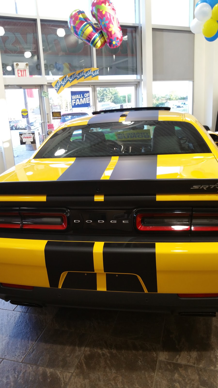 Milton Chrysler Dodge Limited | 81 Ontario St N, Milton, ON L9T 2T2, Canada | Phone: (905) 878-8877
