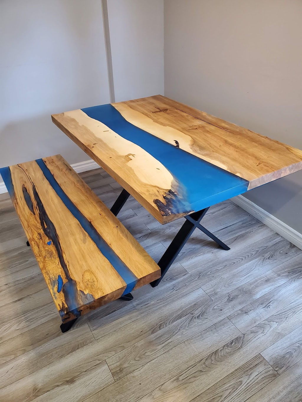 Frankstein Tables | 11 Doyle St, Windham Centre, ON N0E 2A0, Canada | Phone: (226) 998-7095