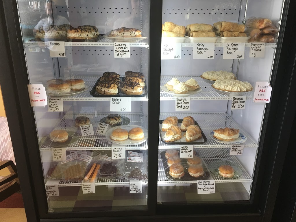 Marvelous Munchies Bakeshop And Deli | 7383 A 2 St, Grand Forks, BC V0H 1H0, Canada | Phone: (250) 921-4203