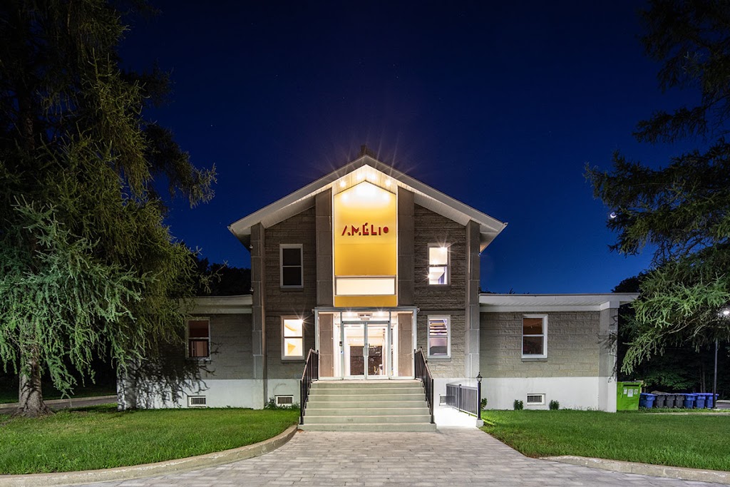 Amélio Éducation inc. | 2351 Bd du Curé Labelle, Saint-Jérôme, QC J7Y 5E9, Canada | Phone: (866) 296-6861