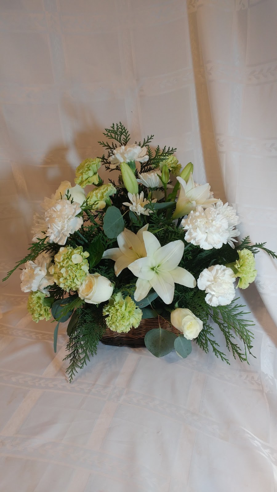 Petipaw Designs Florist | 599 E Chezzetcook Rd, Head of Chezzetcook, NS B0J 1N0, Canada | Phone: (902) 719-5517
