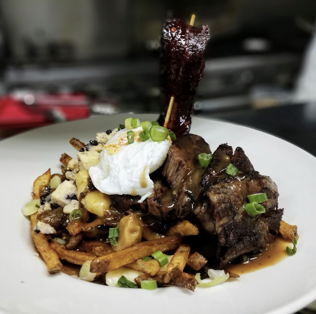 Raes Bistro + Lounge | 9-925 Headmaster Row, Winnipeg, MB R2G 4J4, Canada | Phone: (204) 229-0237