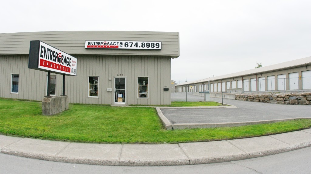 Entreposage Fantastik | 2580 Rue Jean Désy, Longueuil, QC J4G 1G5, Canada | Phone: (450) 674-8989
