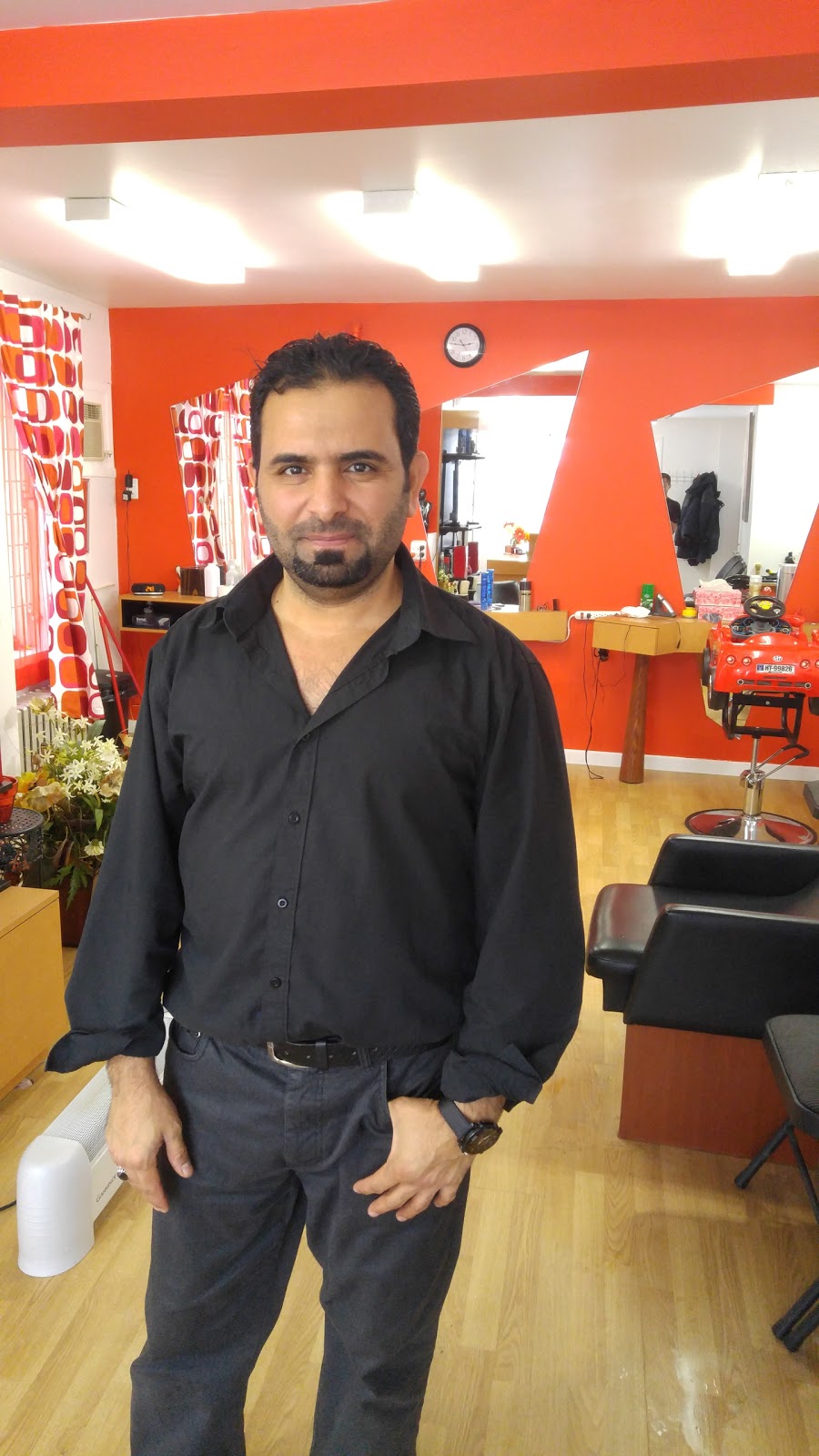Ahmed Ciseau Dor - Coiffures Pour Hommes Et Enfants | 2949 Ch Ste-Foy, Québec, QC G1X 1P3, Canada | Phone: (418) 264-1230