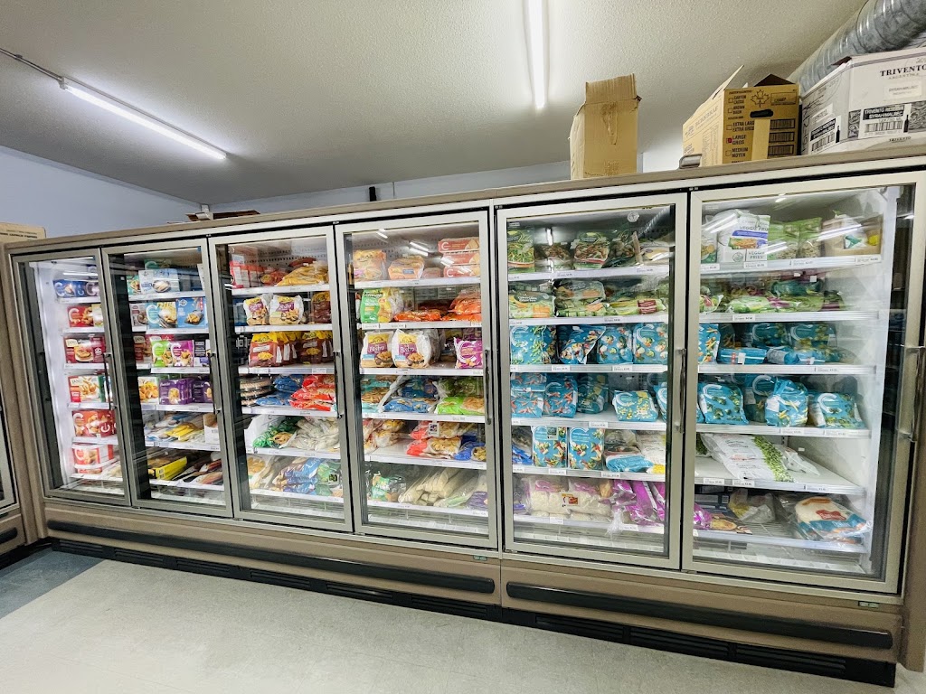 Crossroads Grocery | 274 Carlton Ave, Somerset, MB R0G 2L0, Canada | Phone: (204) 744-2091