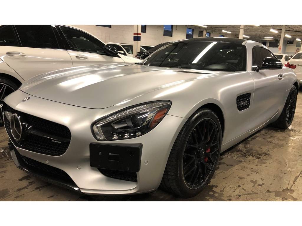 Eknoor Auto Sales | 1680 Sismet Rd, Mississauga, ON L4W 1R4, Canada | Phone: (888) 472-6551
