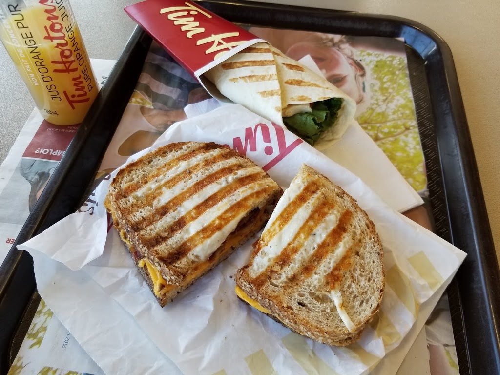 Tim Hortons | 1041 Avenue Gilles Villeneuve, Berthierville, QC J0K 1A0, Canada | Phone: (450) 836-6111