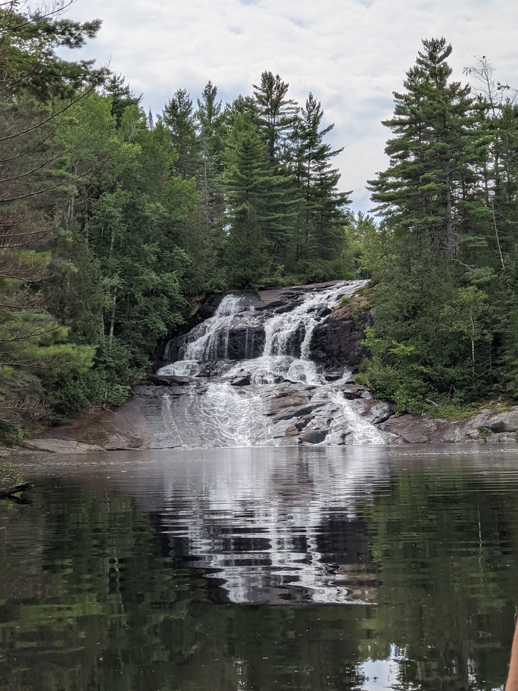 Riverland Lodge & Camp | 25141 ON-60, Madawaska, ON K0J 2C0, Canada | Phone: (613) 637-5338