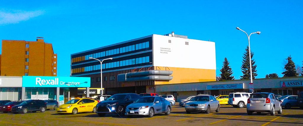 Pleasantview Shopping Center | 11044 51 Ave NW, Edmonton, AB T6H 5B4, Canada | Phone: (780) 438-6976