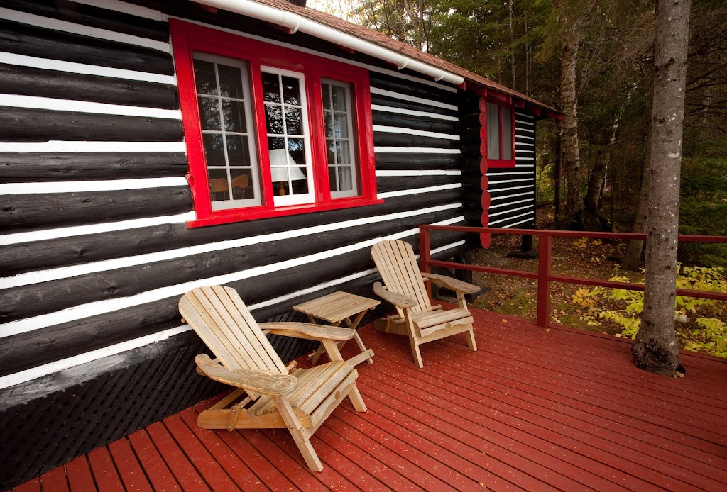 Pro Painters Muskoka | 161 Fairyview Dr, Huntsville, ON P1H 1C1, Canada | Phone: (705) 995-0663