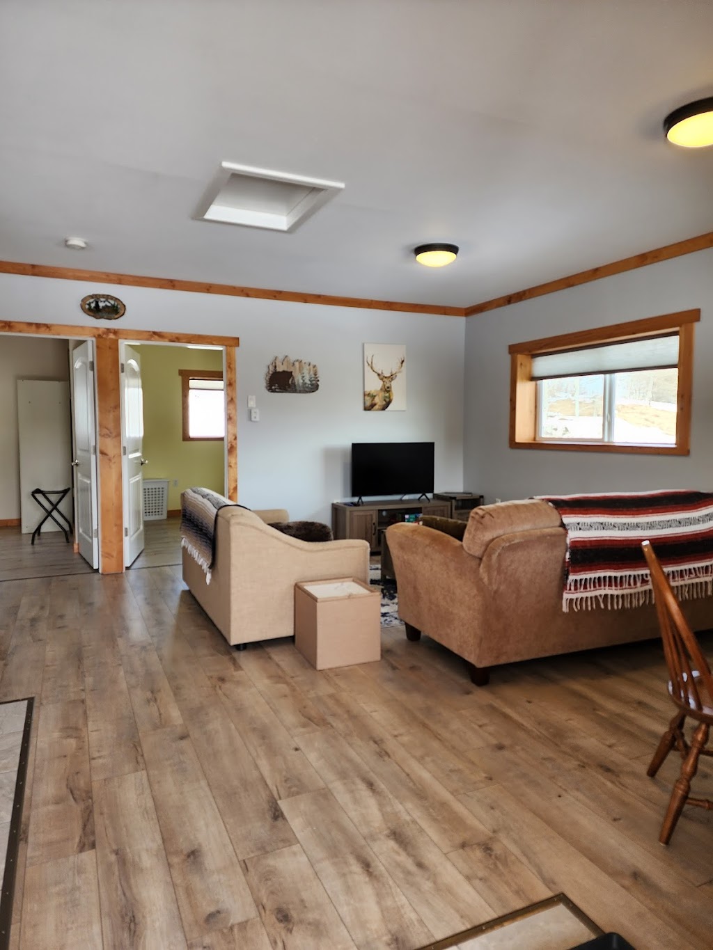 Stonehurst Cabins | Pincher Creek, AB T0K 1W0, Canada | Phone: (403) 627-9142