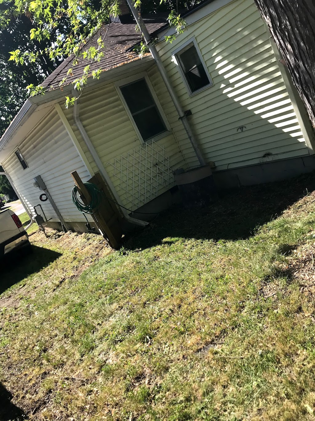 Booms Lawncare | 6485 Brigden Rd, Brights Grove, ON N0N 1C0, Canada | Phone: (519) 331-3706