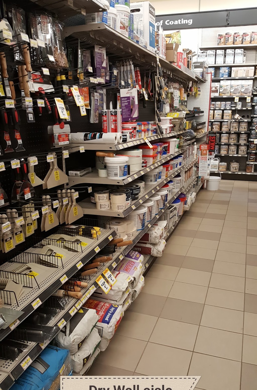 Central Saanich Home Hardware | 7855 E Saanich Rd #7, Saanichton, BC V8M 2B3, Canada | Phone: (250) 652-2200