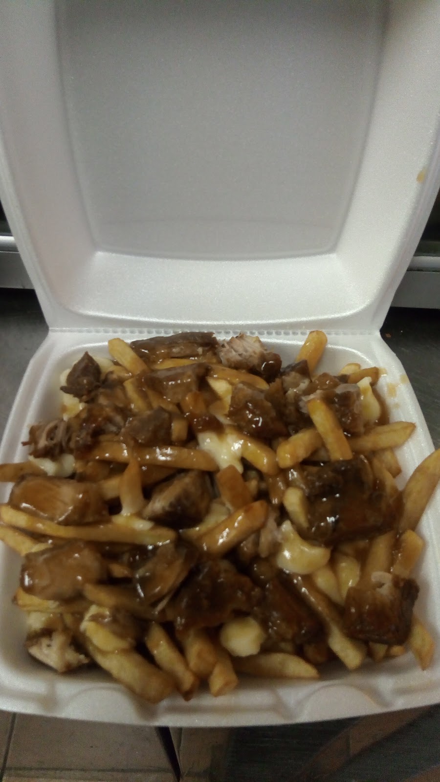 Phat Grill Express | 4316 Boul Henri-Bourassa E, Montréal-Nord, QC H1H 1L8, Canada | Phone: (514) 903-7685