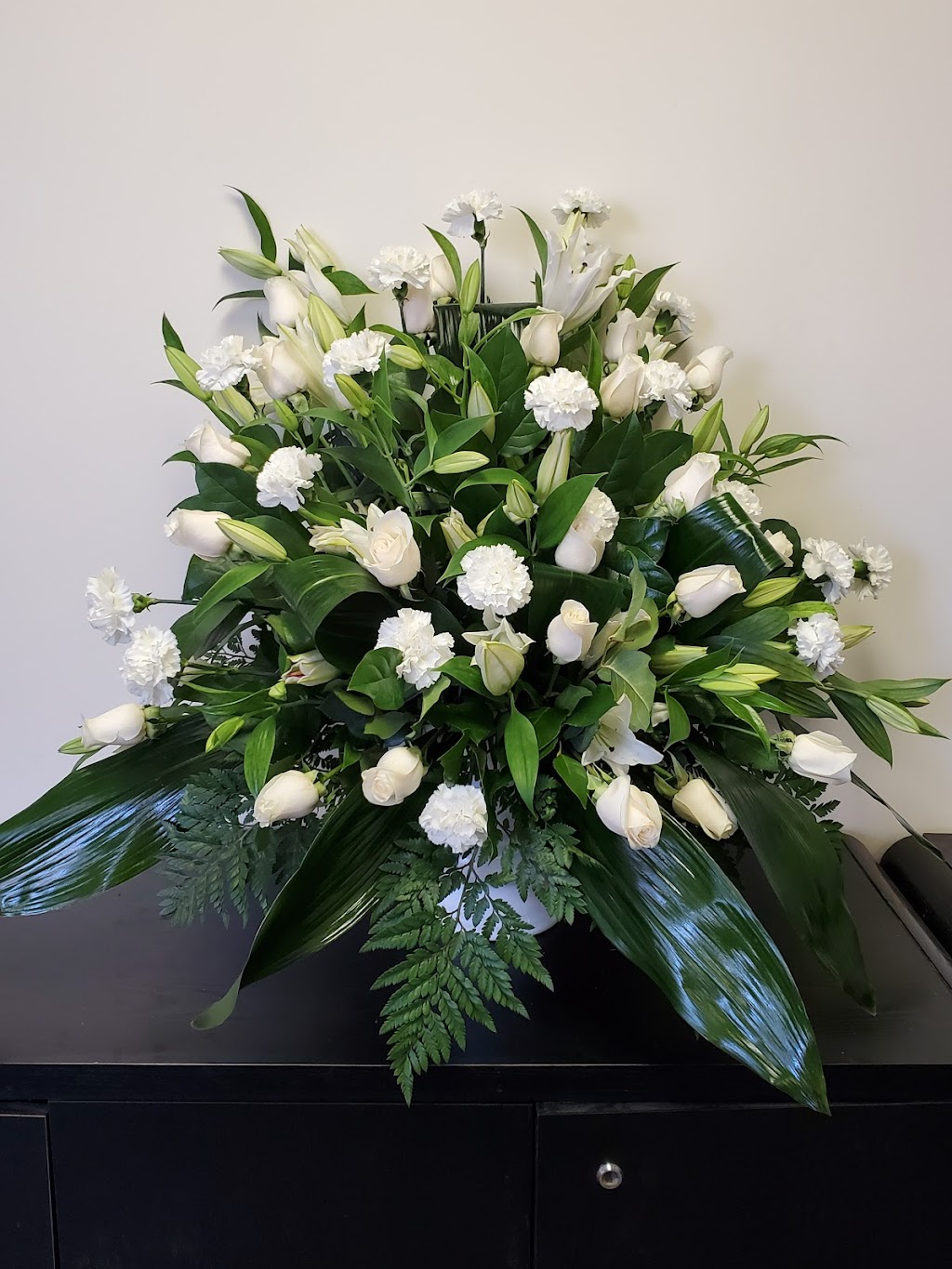 Floresco Kitchener Florist | 204 Tall Grass Cres, Kitchener, ON N2P 2N3, Canada | Phone: (519) 624-8824