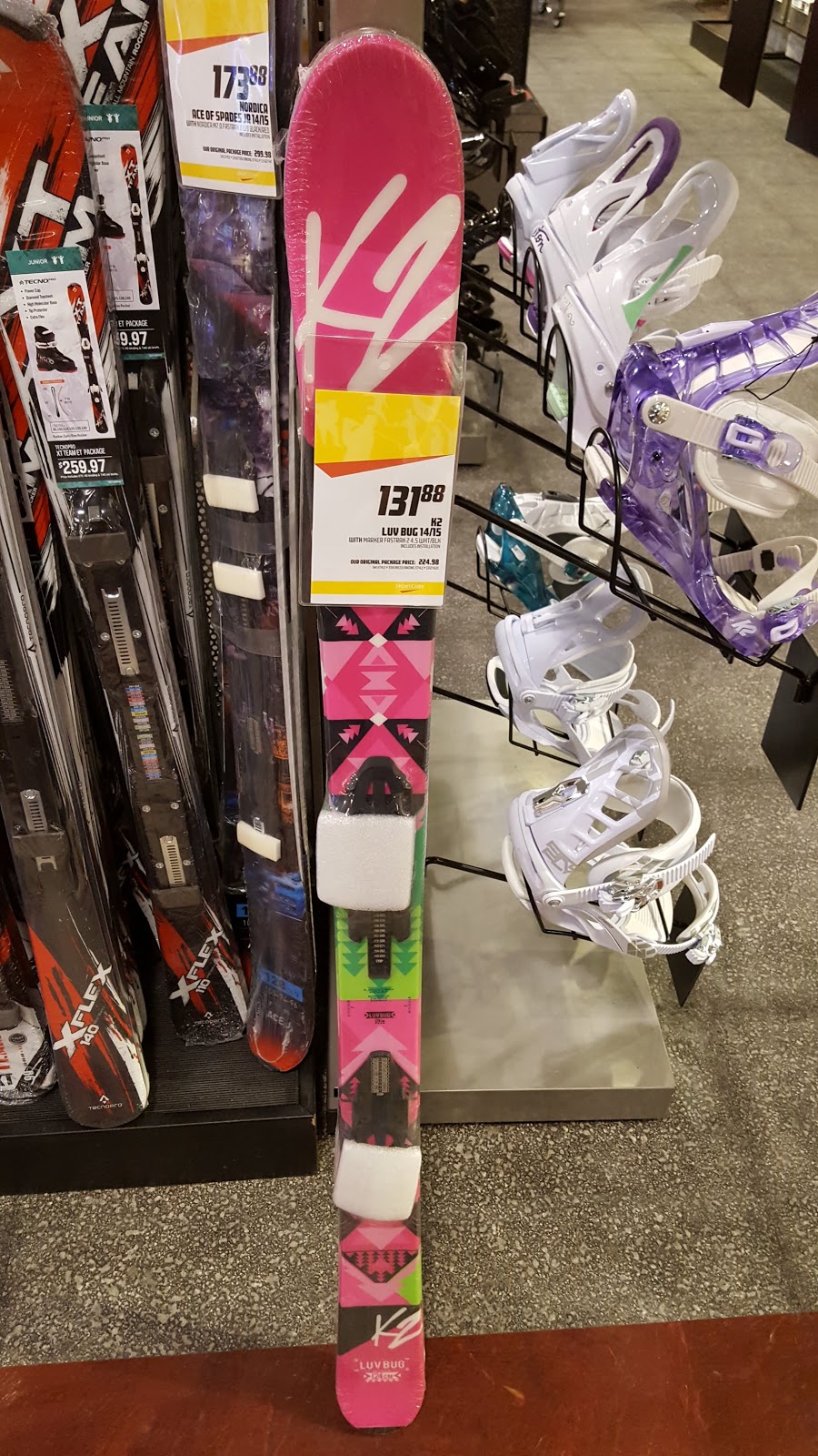 Sport Chek | 2401 Durham Regional Hwy 2, Bowmanville, ON L1C 4V4, Canada | Phone: (905) 697-2237