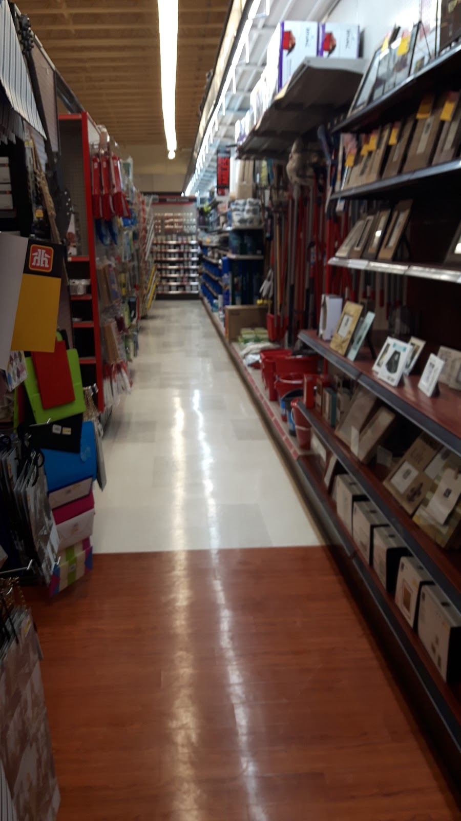 High River Home Hardware Building Centre | 170 12 Ave SE, High River, AB T1V 1E7, Canada | Phone: (403) 652-2214