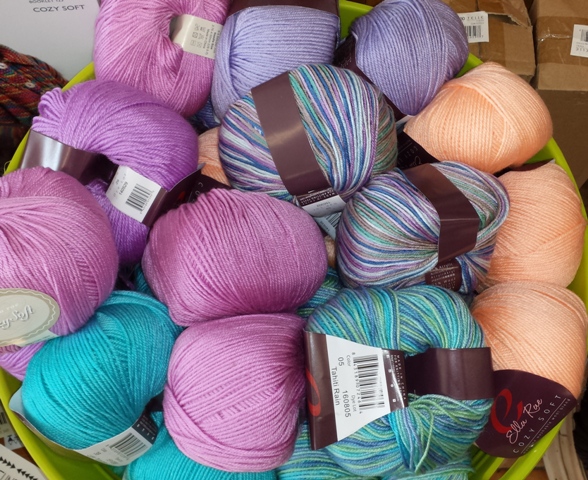 The Wool & Silk Co. | 138 Main St W Suite 101, Shelburne, ON L9V 3K9, Canada | Phone: (519) 925-6194