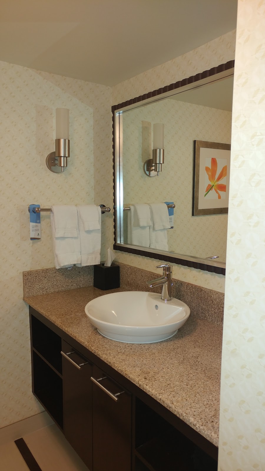 Fairfield Inn & Suites by Marriott Guelph | 35 Cowan Pl, Guelph, ON N1G 0C1, Canada | Phone: (519) 763-2339