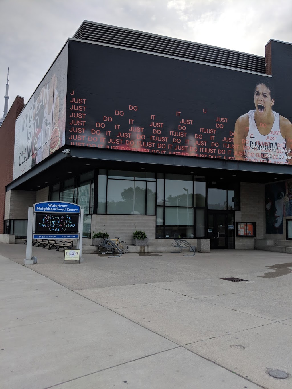 The Waterfront School | 635 Queens Quay W, Toronto, ON M5V 3G3, Canada | Phone: (416) 393-8500