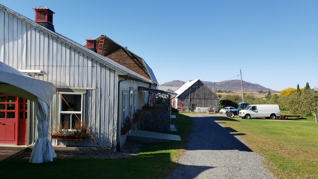 Verger Dautrefois | 3675 Rang du Cordon, Saint-Jean-Baptiste, QC J0L 2B0, Canada | Phone: (450) 446-4455
