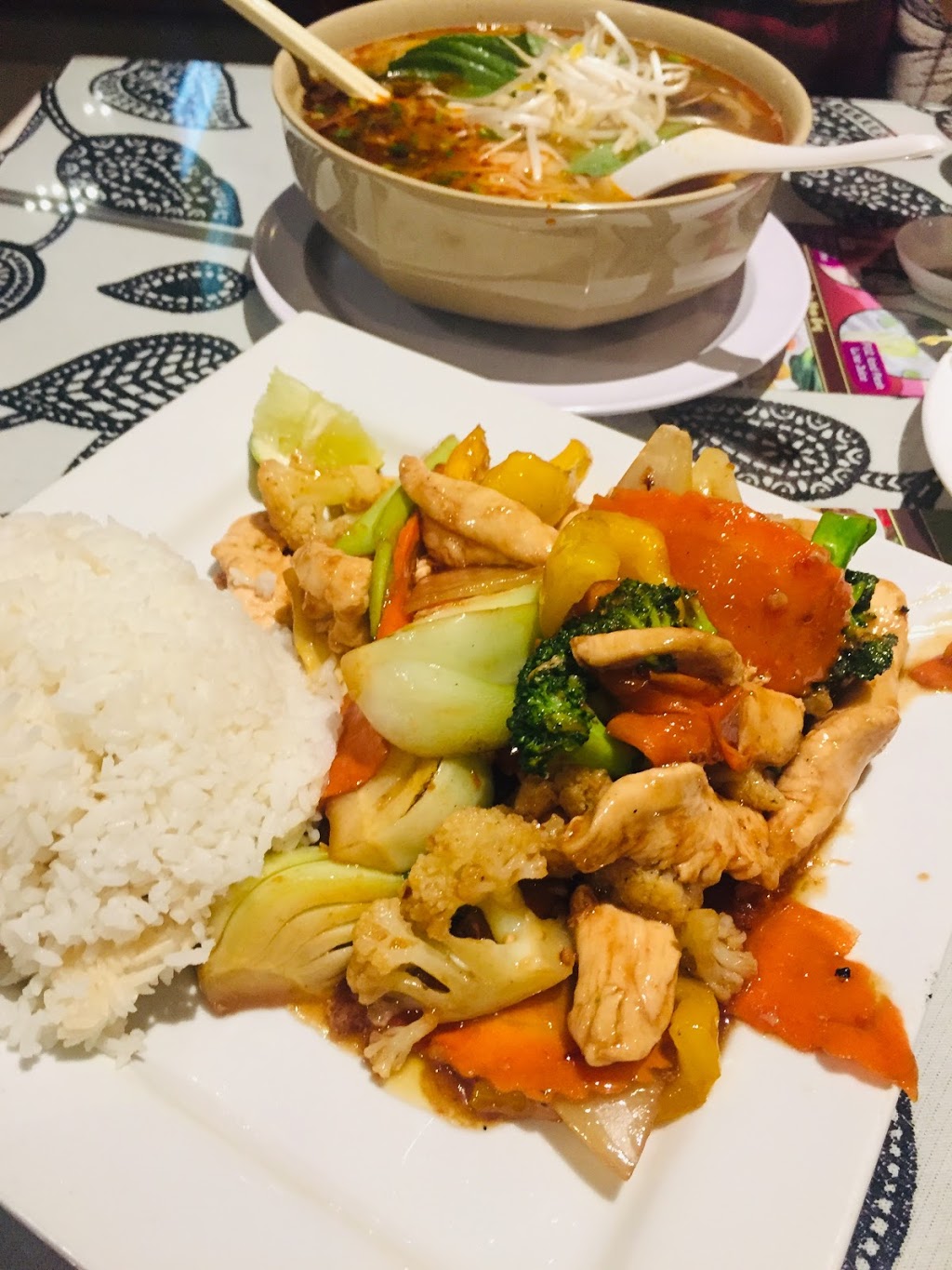 Spring N Fresh Rolls | 789 Warden Ave #1, Scarborough, ON M1L 4C2, Canada | Phone: (647) 349-7655