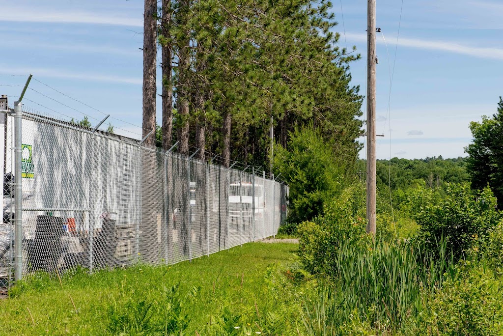cloture vision fence | 25 Rue Lefebvre N local 7, Lachute, QC J8H 3R8, Canada | Phone: (514) 829-3422