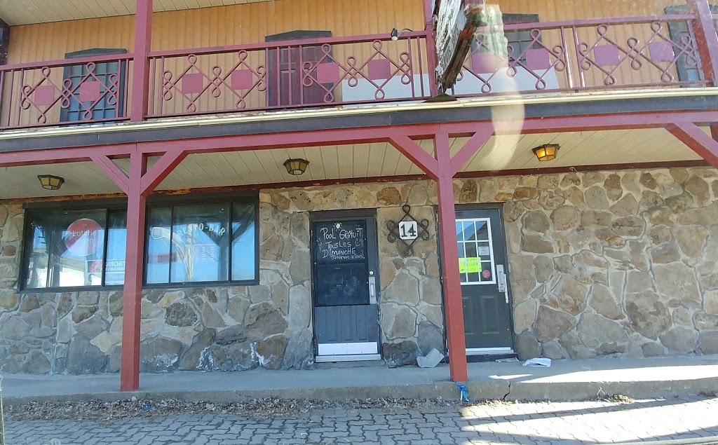 Resto-Bar La Vieille | 14 Rue Saint-Jean-Baptiste E, Rigaud, QC J0P 1P0, Canada | Phone: (450) 451-5373