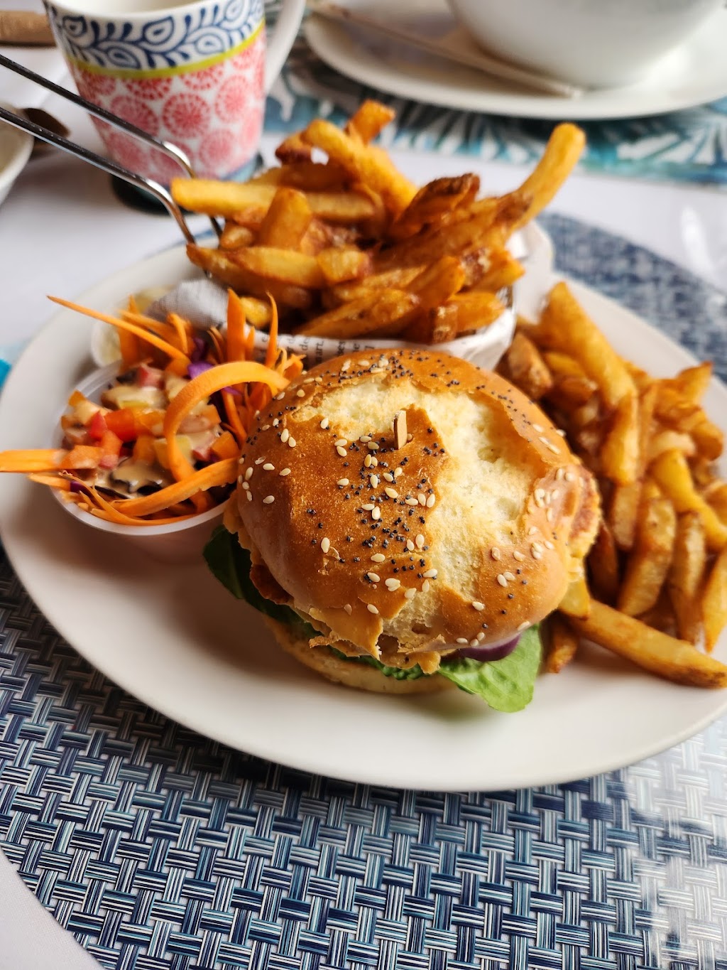 des Menus Plaisirs | 461 Rue Principale, Lachute, QC J8H 1Y4, Canada | Phone: (450) 409-6368