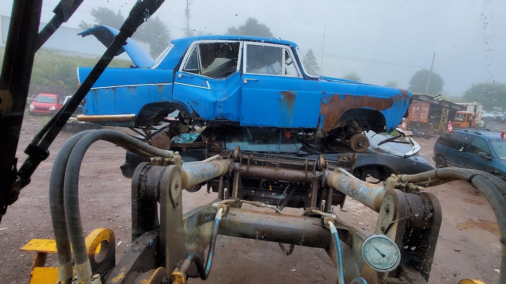 A LOT OF AUTO RECYCLERS | 695 Old Black River Rd, Saint John, NB E2J 0C1, Canada | Phone: (506) 672-2222