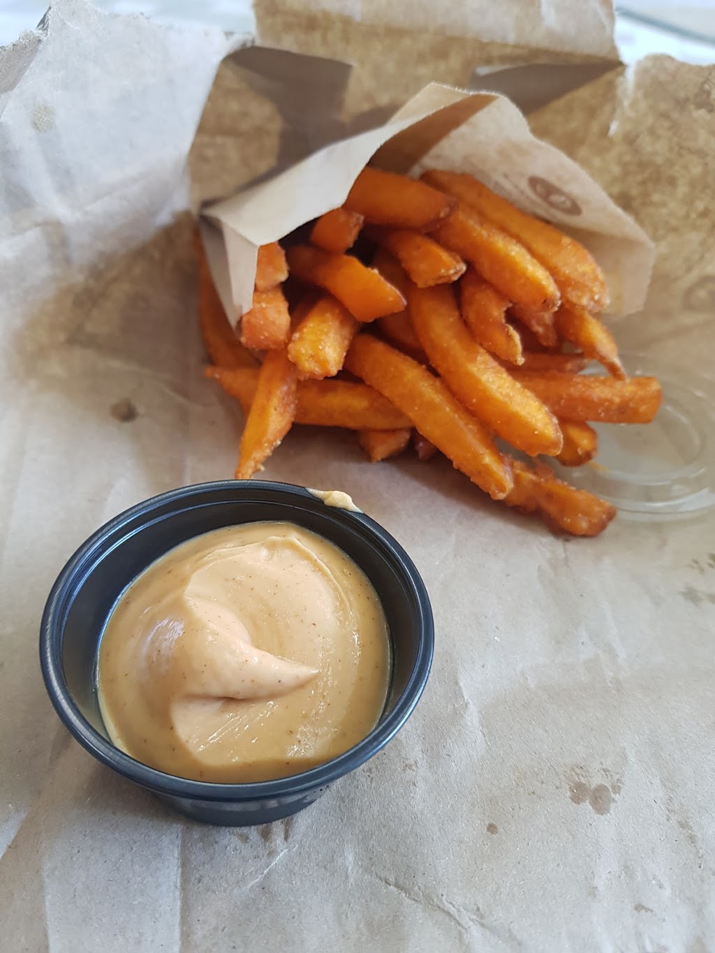 A&W Canada | 1 Bell Blvd, Enfield, NS B2T 1K2, Canada | Phone: (902) 873-2491